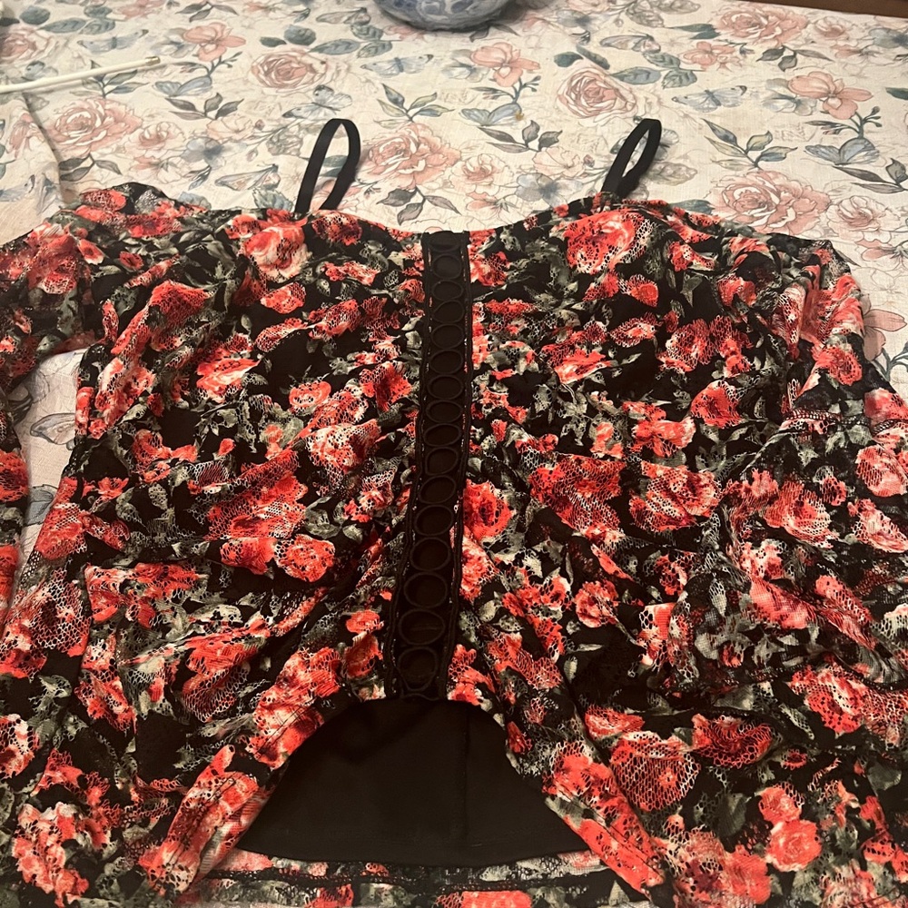 VENUS Vibrant Red and Black Floral Blouse